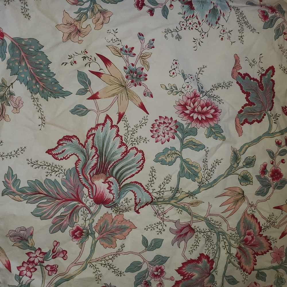 Pottery Barn Pillow Shams Euro Floral Set of 2 - Picture 3 of 8